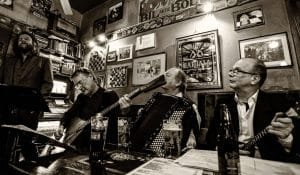 Jori Otsa & Mah'Orkka | Pub Sirdie | Keikka